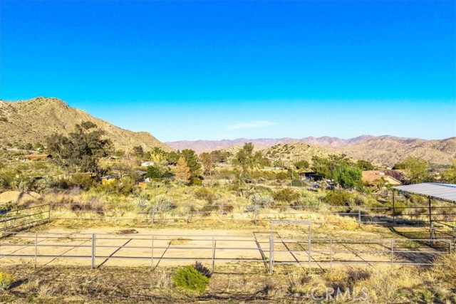 Detail Gallery Image 40 of 59 For 10341 Pinon Ave, Morongo Valley,  CA 92256 - 4 Beds | 3 Baths