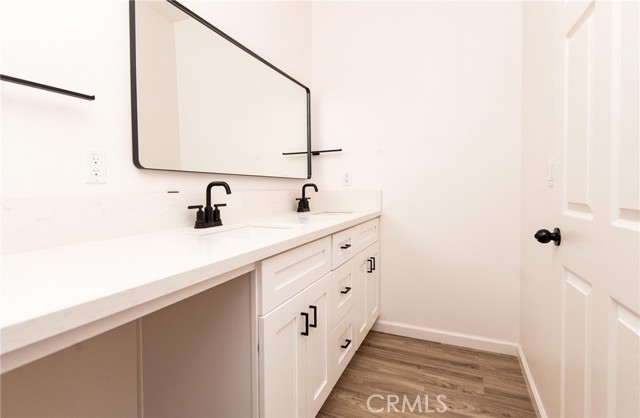 Detail Gallery Image 37 of 43 For 5518 E Los Angeles Ave #1,  Simi Valley,  CA 93063 - 3 Beds | 2/2 Baths