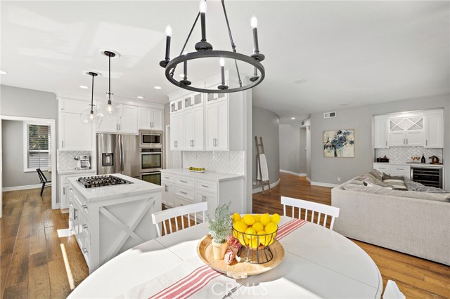 Detail Gallery Image 18 of 35 For 20 Highpoint, Rancho Santa Margarita,  CA 92679 - 4 Beds | 3/1 Baths