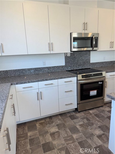 Image 4 of 10 For 333 Sunny Oak Lane