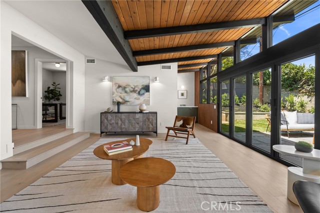 13007 Dewey Street, Los Angeles CA: https://media.crmls.org/medias/16515408-7c03-452b-97e8-d0a19013d9e9.jpg