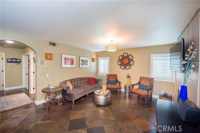 Detail Gallery Image 18 of 73 For 2531 Independence Way, Corona,  CA 92882 - 4 Beds | 3 Baths