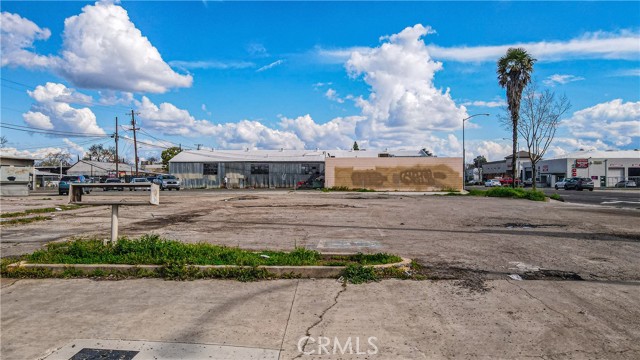 1616 Martin Luther King Jr Way, Merced, California 95340, ,Commercial Lease,For Rent,1616 Martin Luther King Jr Way,CRMC24045105