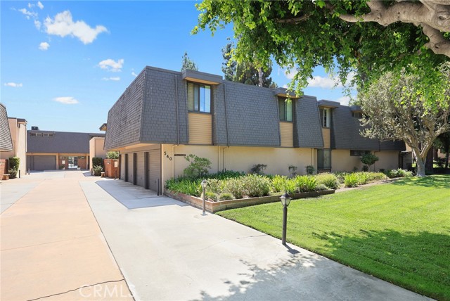 Detail Gallery Image 2 of 39 For 540 Fairview Ave #34,  Arcadia,  CA 91007 - 2 Beds | 2 Baths