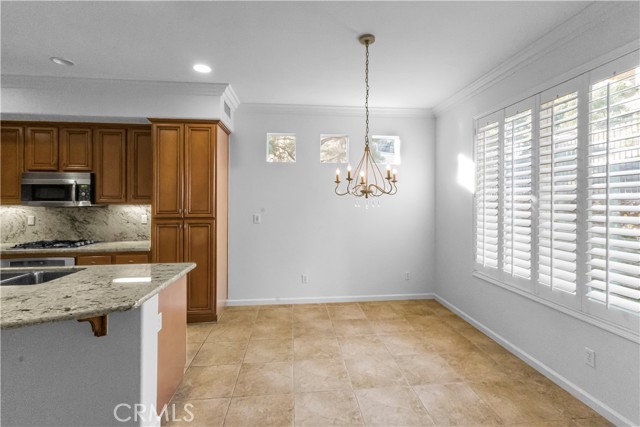 Detail Gallery Image 22 of 44 For 23795 Los Pinos Ct, Corona,  CA 92883 - 2 Beds | 2 Baths