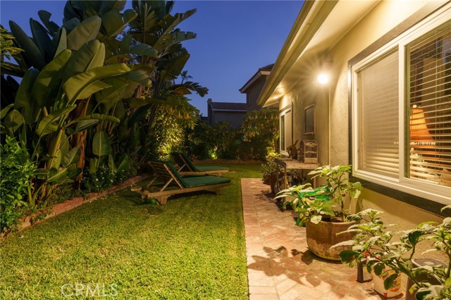 Detail Gallery Image 38 of 56 For 16312 Spartan Cir, Huntington Beach,  CA 92649 - 3 Beds | 4 Baths