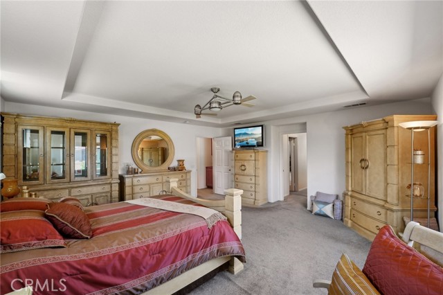 13856 Casablanca Court, Eastvale CA: https://media.crmls.org/medias/165484e5-810c-4eb9-8a5b-3fb1fd3042ae.jpg