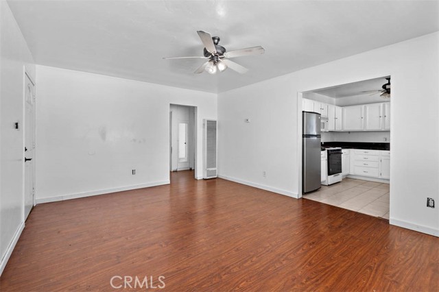 Detail Gallery Image 9 of 26 For 2386 Roxbury Dr, San Bernardino,  CA 92404 - 3 Beds | 1 Baths