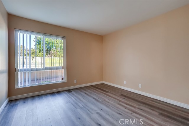 5585 E Pacific Coast, Long Beach CA: https://media.crmls.org/medias/165565d0-7152-4cd4-a906-82ad1847c089.jpg
