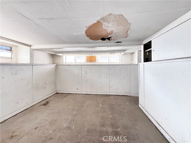 Detail Gallery Image 21 of 29 For 614 W 60th St, Los Angeles,  CA 90044 - – Beds | – Baths