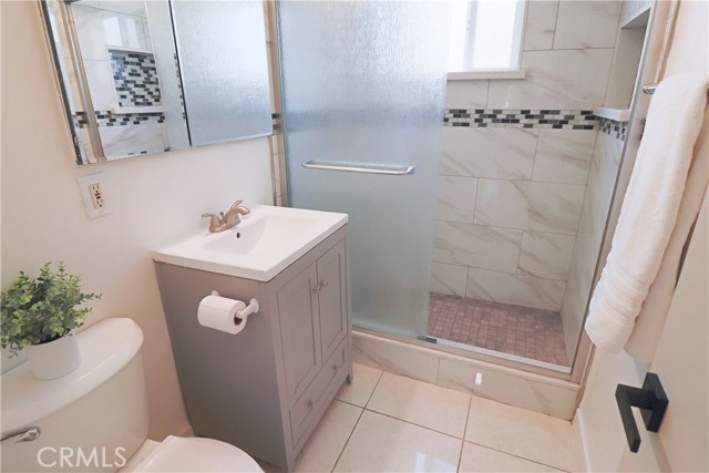 Detail Gallery Image 12 of 29 For 8902 Mcclure Ave, Westminster,  CA 92683 - 5 Beds | 3 Baths