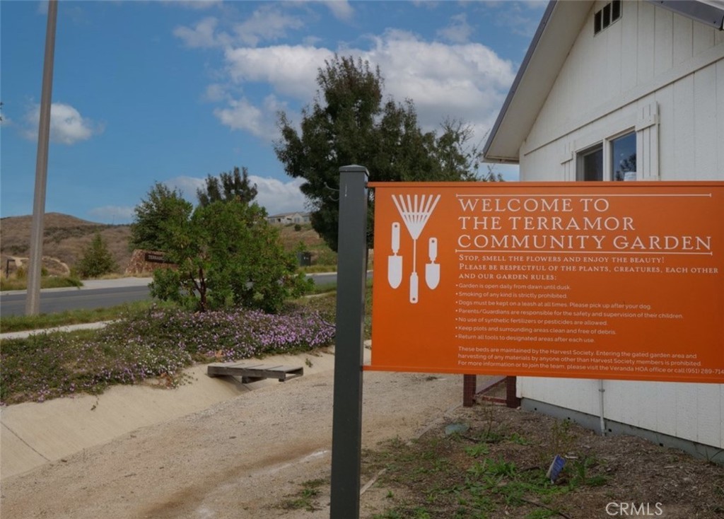 MLS #OC25080974 img 39