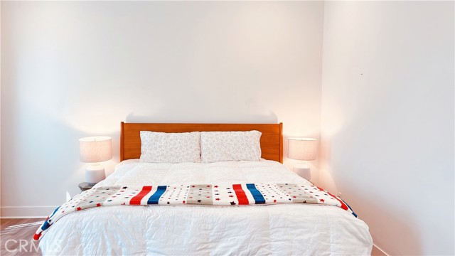 1658476d B5d8 403c 9871 6806a8d7ee0d