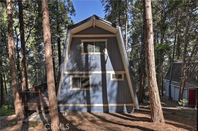 Detail Gallery Image 7 of 35 For 24091 Lakeview Dr, Crestline,  CA 92325 - 3 Beds | 2 Baths