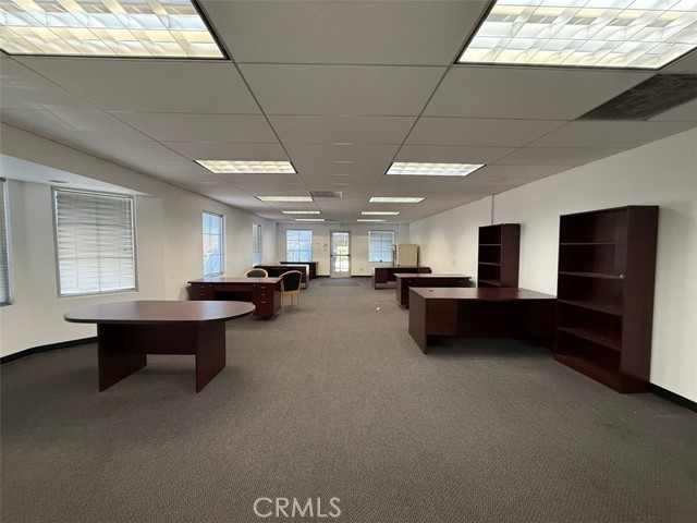 31294 The Old Road, Castaic, California 91384, ,Commercial Lease,For Rent,31294 The Old Road,CRSR25018109
