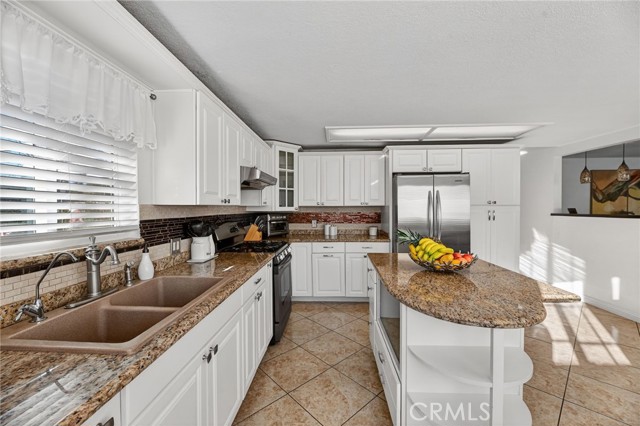 Detail Gallery Image 16 of 33 For 32869 Wildomar Trail, Wildomar,  CA 92595 - 3 Beds | 2 Baths