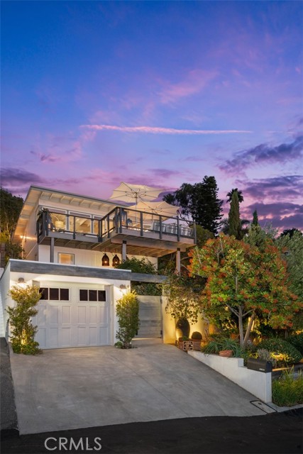 Detail Gallery Image 2 of 46 For 31962 Sunset, Laguna Beach,  CA 92651 - 3 Beds | 1/1 Baths