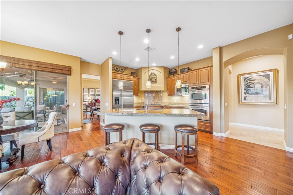 MLS #OC25251295 image #23