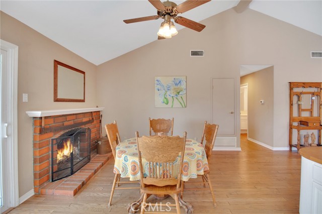 4702 Summit Avenue photo 7