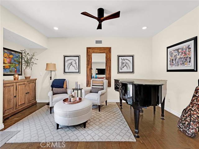 11122 Yolanda Avenue, Porter Ranch CA: https://media.crmls.org/medias/165b3c6c-1dac-4bea-8f7f-19406146592c.jpg