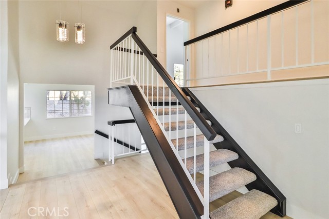 20591 Celtic Street, Chatsworth CA: https://media.crmls.org/medias/165c1b04-e483-4a0b-8c2f-cfa3b71949c6.jpg