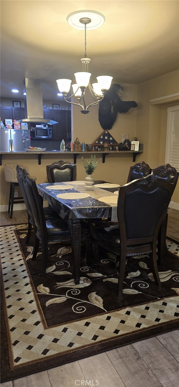 Detail Gallery Image 3 of 6 For 2845 Madison, Fresno,  CA 93701 - 3 Beds | 2 Baths