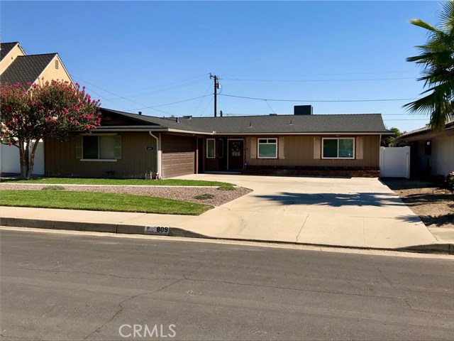 809 Avery St, San Bernardino, CA 92404