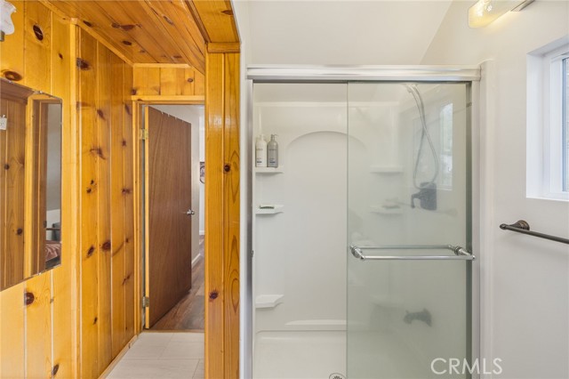 Detail Gallery Image 38 of 67 For 37651 Shoreline Dr, Bass Lake,  CA 93604 - 2 Beds | 2/1 Baths