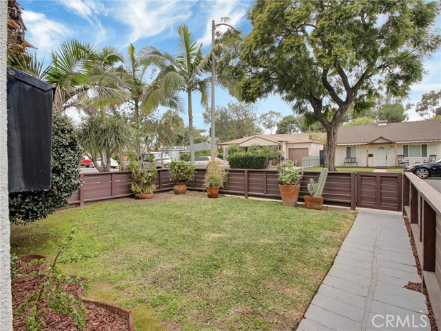 Detail Gallery Image 7 of 38 For 110 W Forhan St, Long Beach,  CA 90805 - 2 Beds | 1 Baths