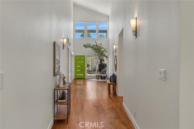 Detail Gallery Image 10 of 73 For 189 Indian Cliffs Drive, Chico,  CA 95973 - 3 Beds | 3/1 Baths