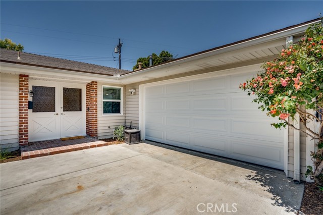 Detail Gallery Image 5 of 48 For 16381 Ace Ln, Huntington Beach,  CA 92649 - 3 Beds | 2 Baths