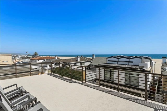 Detail Gallery Image 19 of 25 For 913 E Balboa Blvd #C,  Newport Beach,  CA 92661 - 3 Beds | 3 Baths