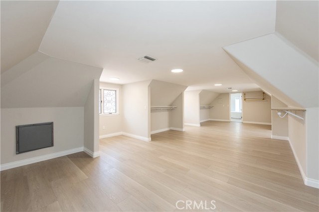 2836 N Kingsgate Drive, Orange CA: https://media.crmls.org/medias/165ec613-e7a2-4c2e-a4f8-21935d857a97.jpg