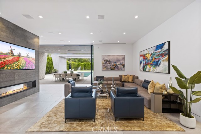 Detail Gallery Image 13 of 48 For 5365 Vanalden Ave, Tarzana,  CA 91356 - 6 Beds | 8 Baths