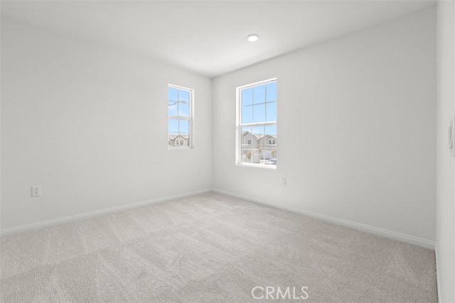 16031 Cochise Court, Chino CA: https://media.crmls.org/medias/16607617-84dc-4e90-a6a1-536473959372.jpg