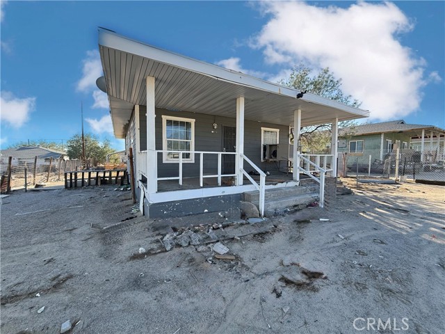 Detail Gallery Image 2 of 11 For 13331 Aster St, Trona,  CA 93562 - 3 Beds | 1 Baths