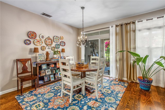 512 Golden West Drive, Redlands CA: https://media.crmls.org/medias/1660ccf8-b08e-4922-adaf-85a97c7eac50.jpg