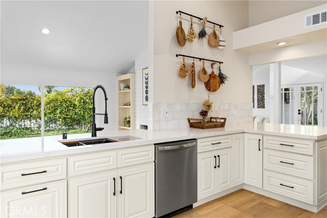 Detail Gallery Image 8 of 28 For 249 Calle Empalme, San Clemente,  CA 92672 - 4 Beds | 2 Baths