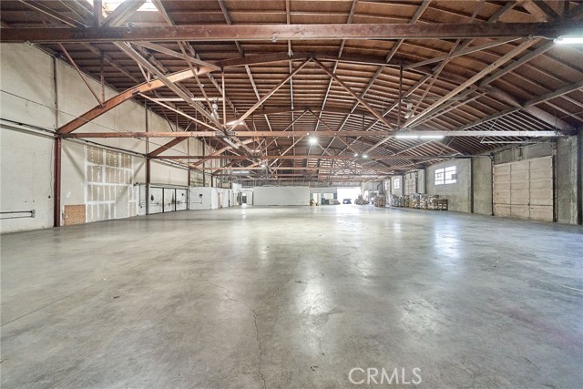 1707 E 20th Street, Los Angeles, California 90021, ,Commercial Sale,For Sale,1707 E 20th Street,CRRS24204348