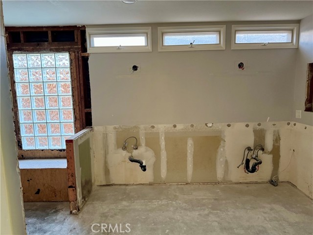 1412 Santiago Dr, Newport Beach CA: https://media.crmls.org/medias/166226c7-f6fc-4ac1-9b21-645d4a3e8439.jpg