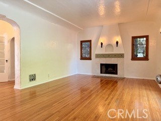 Detail Gallery Image 10 of 39 For 2335 Overland, Los Angeles,  CA 90064 - 3 Beds | 1/1 Baths