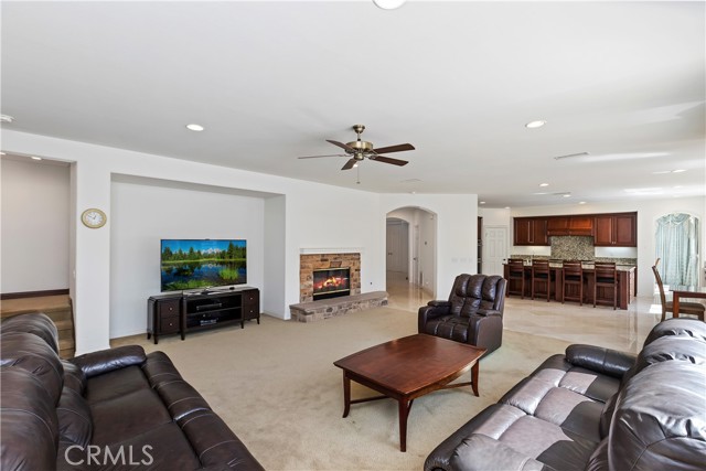 Detail Gallery Image 22 of 59 For 1140 Kendrick Ct, Corona,  CA 92881 - 5 Beds | 5/1 Baths