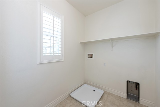 Detail Gallery Image 14 of 31 For 8596 Founders Grove St, Chino,  CA 91708 - 4 Beds | 3/1 Baths