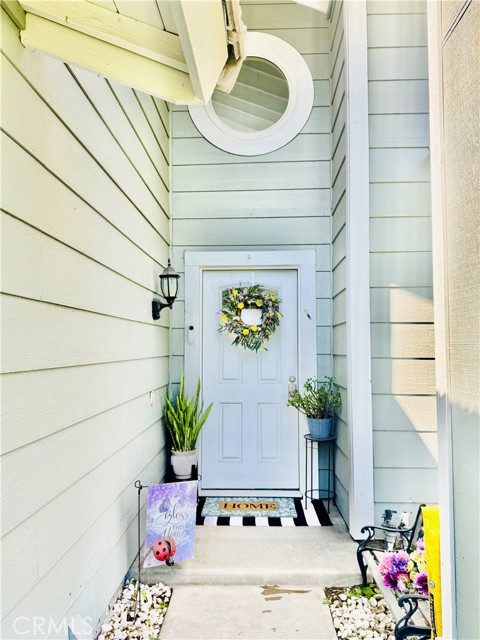 Detail Gallery Image 5 of 52 For 13355 February, Corona,  CA 92879 - 4 Beds | 3 Baths