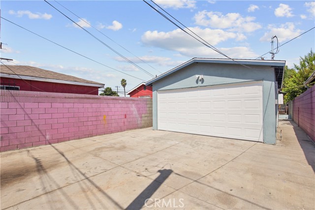 Detail Gallery Image 15 of 20 For 4104 East San Luis, Compton,  CA 90221 - 2 Beds | 2 Baths