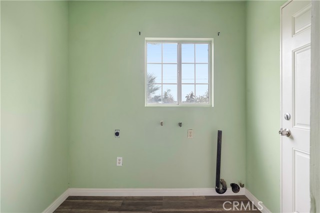 Detail Gallery Image 9 of 55 For 209 Decatur St, Bakersfield,  CA 93308 - 2 Beds | 1 Baths