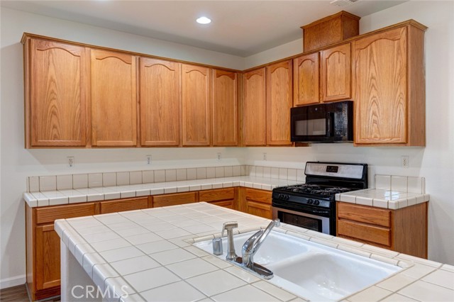 Detail Gallery Image 10 of 37 For 3855 Colma Ave, Merced,  CA 95348 - 4 Beds | 2 Baths