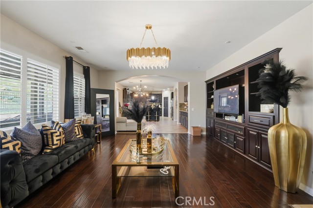 Detail Gallery Image 4 of 61 For 16180 Angel Canyon, Riverside,  CA 92503 - 4 Beds | 4 Baths