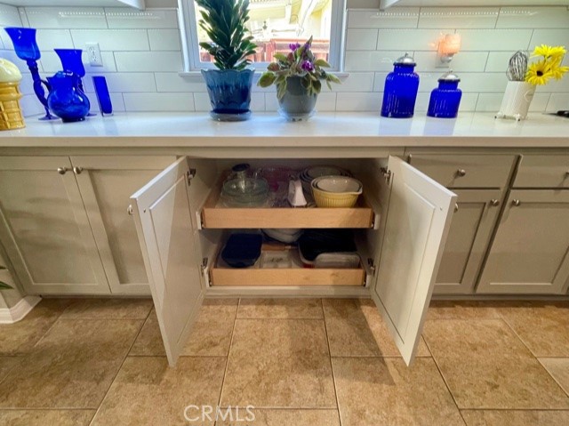 166643e6 Cba1 4c50 A197 5e8d1ea669b8