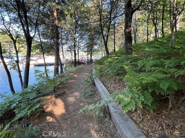 27453 North Bay Road, Lake Arrowhead CA: https://media.crmls.org/medias/16669edf-3f41-4ada-895d-ee26e48b5be0.jpg